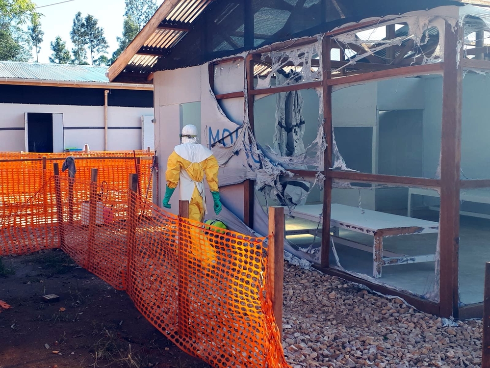 Damage after attack on MSF Ebola treatment center